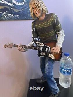 Nirvana Kurt Cobain Neca 18 Action Figure Statue With A Custom Cobain Guitar
