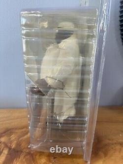 Notorious BIG Action Figure Unopened Mezco Biggie Smalls Rare Bad Boy Hip Hop