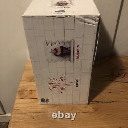 Pink Floyd The Wall 6 Figure Diorama Mom & Pink Wall Series 2 New Sealed READ