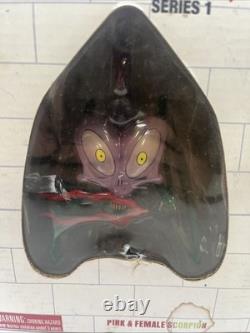 Pink Floyd The Wall-Pink & Female Scorpion Figure 2003 Series 1 New & DVD Movie