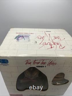 Pink Floyd The Wall-Pink & Female Scorpion Figure 2003 Series 1 New & DVD Movie