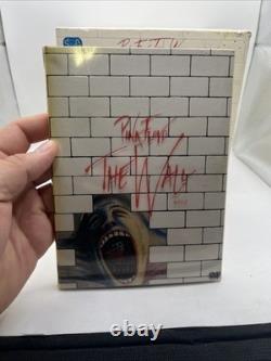 Pink Floyd The Wall-Pink & Female Scorpion Figure 2003 Series 1 New & DVD Movie