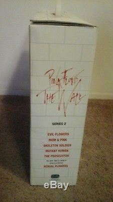 Pink Floyd The Wall Series 2 Action Figure Collectors Set Limited Edition