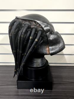 Predator 3D Limited Edition Ultimate Hunting Trophy & Blu-Ray 3D Set
