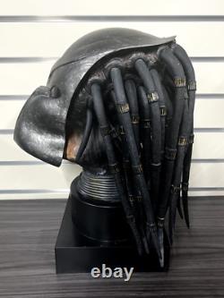 Predator 3D Limited Edition Ultimate Hunting Trophy & Blu-Ray 3D Set