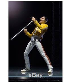 QUEEN Freddie Mercury Live at wembley stadium S. H. Figuarts Action Figure Bandai