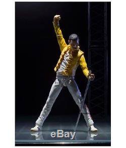 QUEEN Freddie Mercury Live at wembley stadium S. H. Figuarts Action Figure Bandai