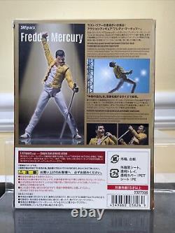 Queen Freddie Mercury S. H. Figuarts Action Figure Bandai Tamashii Nations 2016