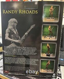 Randy Rhoads III Polka Dot Guitar Variant /250 KnuckleBonz Statue Rock Iconz