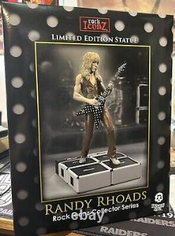 Randy Rhoads III Polka Dot Guitar Variant /250 KnuckleBonz Statue Rock Iconz
