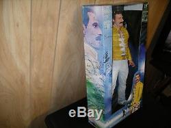 Rare 2006 Freddie Mercury 18 Motion Activated Figure by NECA-New In Box-Queen
