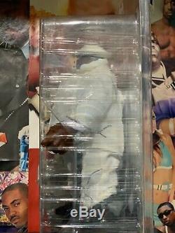 Rare! 2006 Mezco The Notorious Big Action Figure White Beige Suit Biggie New