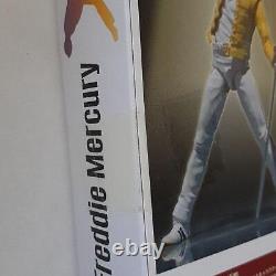 S. H. Figuarts Queen Freddie Mercury Action Figure Live at Wembley Stadium BANDAI