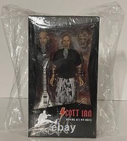 Scott Ian Clothed Figure -Neca (Signed) (Anthrax) (Walking Dead)