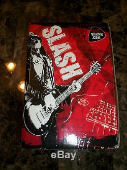 Slash Rare Signed McFarlane Deluxe Action Figure Toy Box Set Guns N' Roses + COA