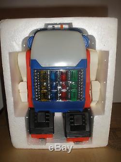 Space MUSIC ROBOT Battery operated. New in the box 1980`s NO RESERVE
