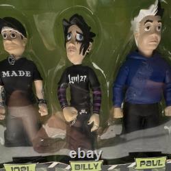 Stevenson Entertainment Group Good Charlotte Band Boxed Autographed Collector 2