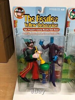The Beatles Yellow Submarine Sgt Peppers Lonely Hearts Club Band Figure Set 1-4