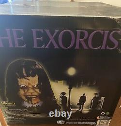 The Exorcist Animated Regan Spinning 360 Degrees Head Movie Music & Dialogue