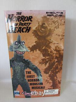 The Horror Of Party Beach Action Figure 1/6 Scale Amok Time Monster Musical Toy