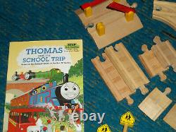 Thomas & Friends & The School Field Trip Custom Wooden Learning Curve Vntage Set
