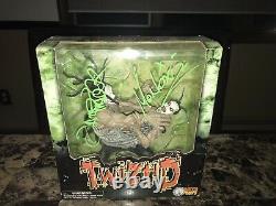 Twiztid Rare Signed Limited Edition Action Figure Statue Set Sota Toy COA Photo