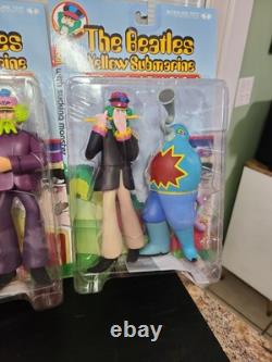 VINTAGE THE BEATLES Yellow Submarine Sgt. Pepper Lonely Hearts Club, McFarlane