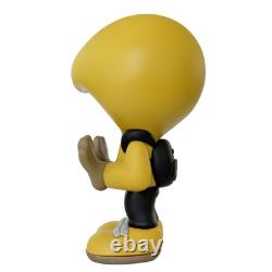 Vandul WU VANDUL Yellow 7 Handmade Resin Street Hip-hop Art Figure CREAM /20