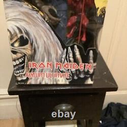 Vintage IRON MAIDEN EDDIE Art Asylum Ultimate Series 18 Figure Toy 2002 NEW