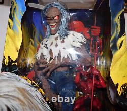 Vintage IRON MAIDEN EDDIE Art Asylum Ultimate Series 18 Figure Toy 2002 NEW