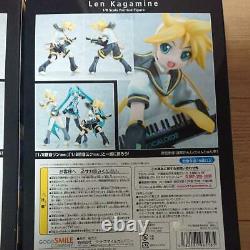 Vocaloid Kagamine Rin & Len 1/8 Figure set of 2 Good smile company Japan anime