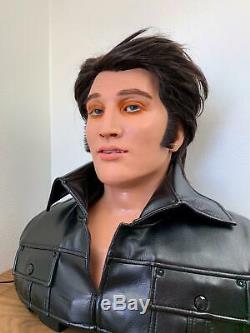 WowWee Alive Elvis ANIMATRONIC SINGING AND TALKING LIFESIZE BUST